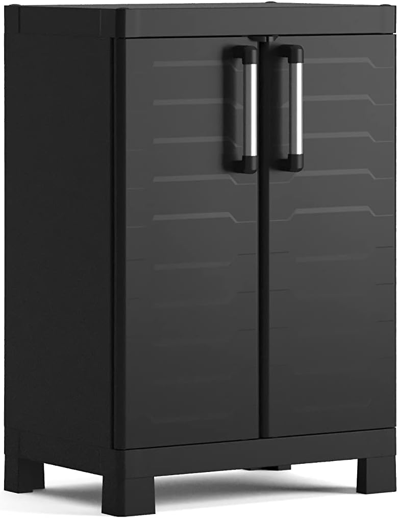 Keter Bas Noir : L'Armoire Pratique et Élégante pour Tous vos Besoins!